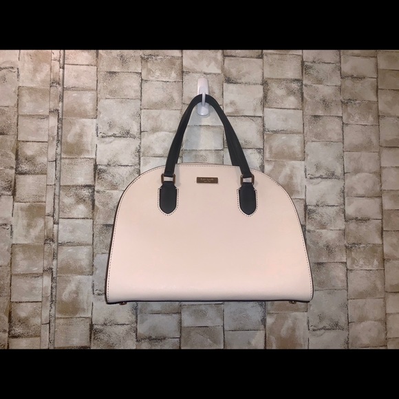 Kate spade purse - Picture 1 of 7